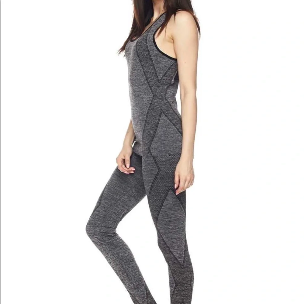 2 Piece Racerback Tank & Legging Set - Picture 4 of 9